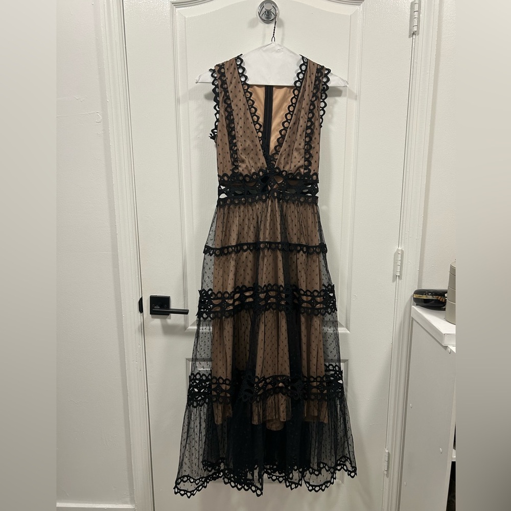 Beautiful lace Akalia dress